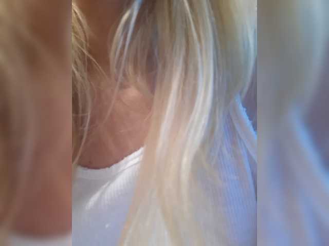LittleSammy live cam on BongaCams
