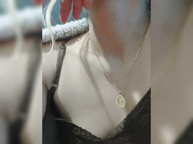 LittleSammy live cam on BongaCams