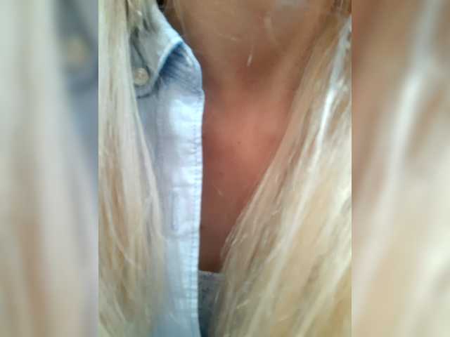 LittleSammy live cam on BongaCams
