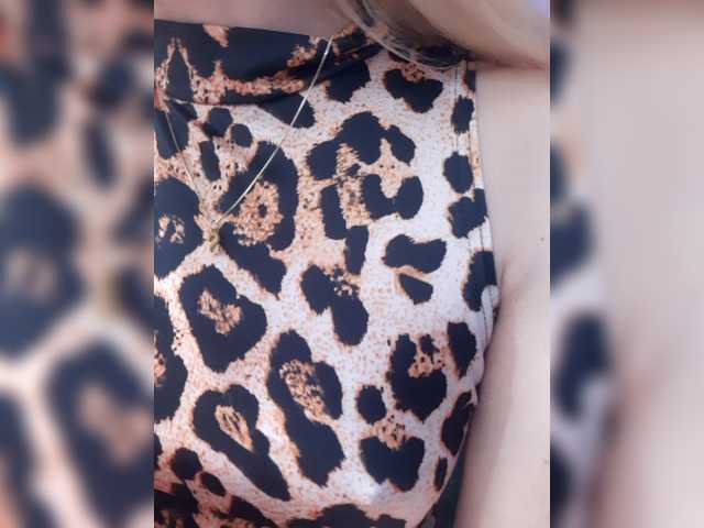 LittleSammy live cam on BongaCams