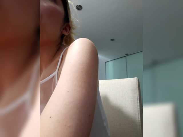 LittleSammy live cam on BongaCams