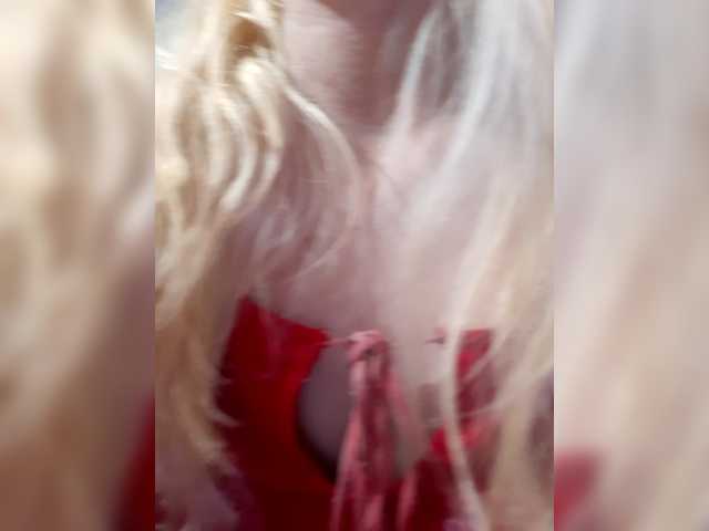 LittleSammy live cam on BongaCams