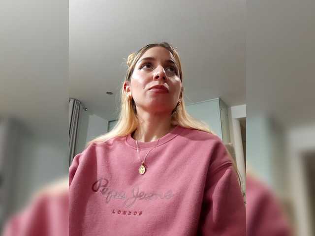 LittleSammy live cam on BongaCams