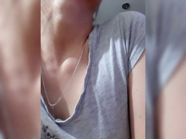 LittleSammy live cam on BongaCams