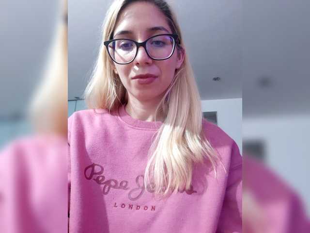 LittleSammy live cam on BongaCams