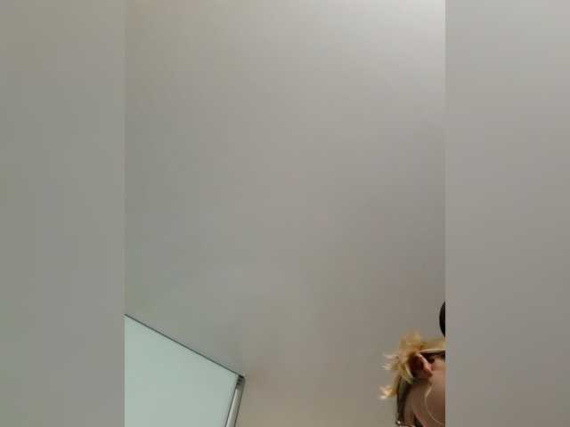 LittleSammy live cam on BongaCams