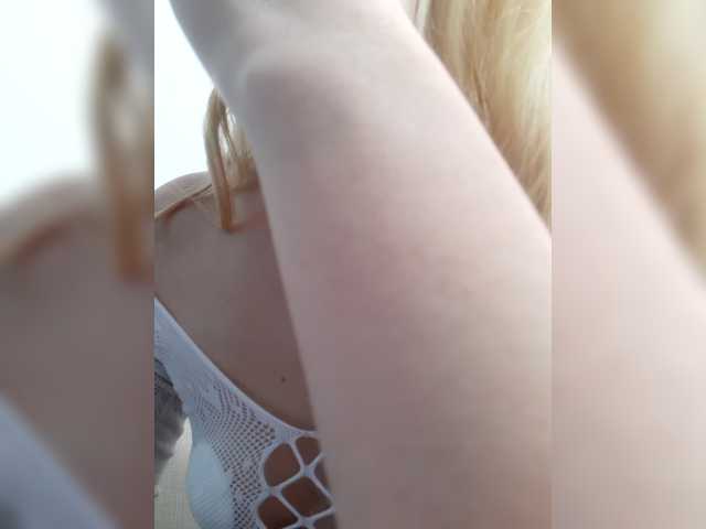 _LittleSammy — live female cam