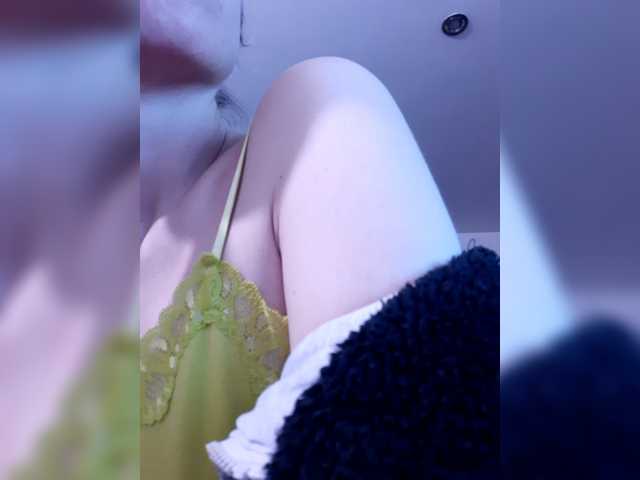 LittleSammy live cam on BongaCams