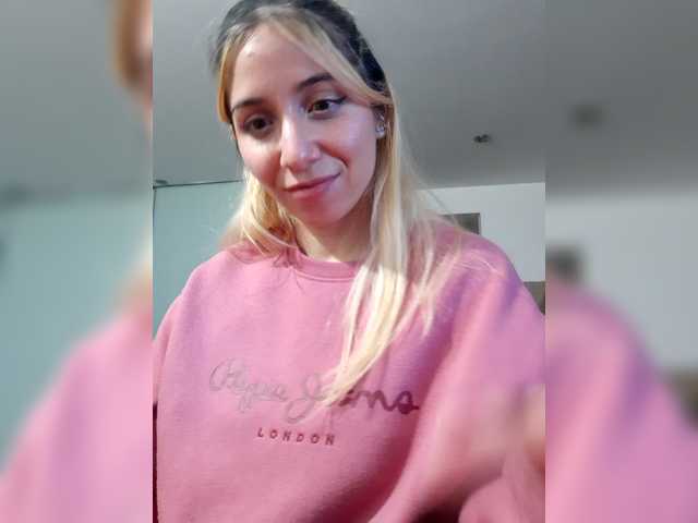 LittleSammy live cam on BongaCams
