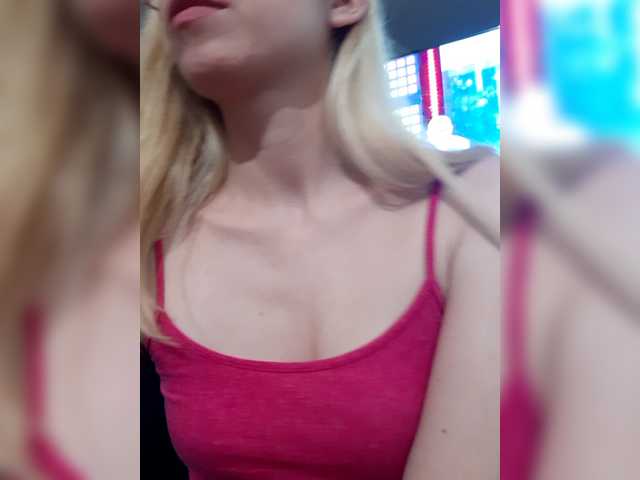 LittleSammy live cam on BongaCams