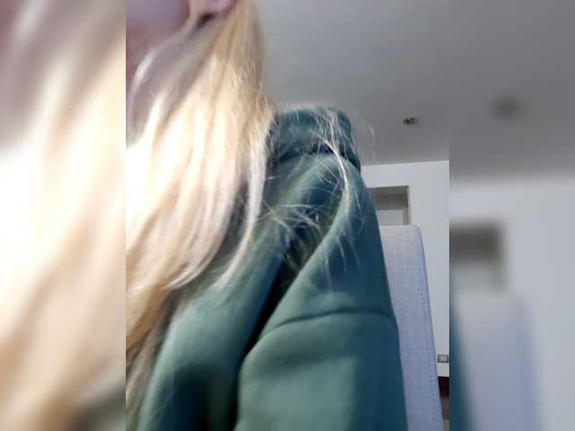 LittleSammy live cam on BongaCams