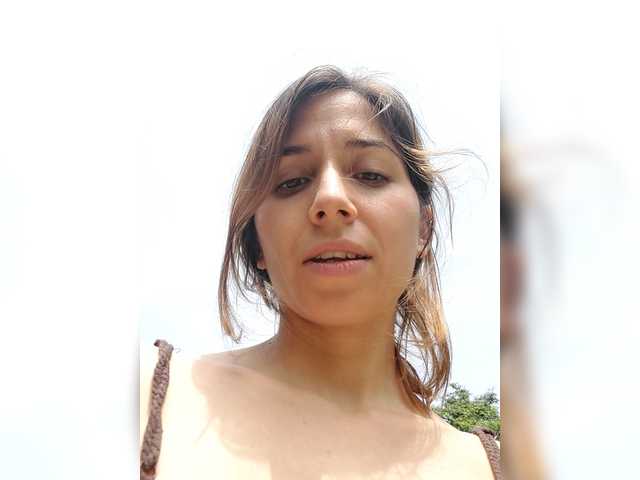 LittleSammy's BongaCams show and profile