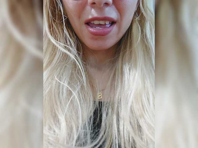 LittleSammy live cam on BongaCams