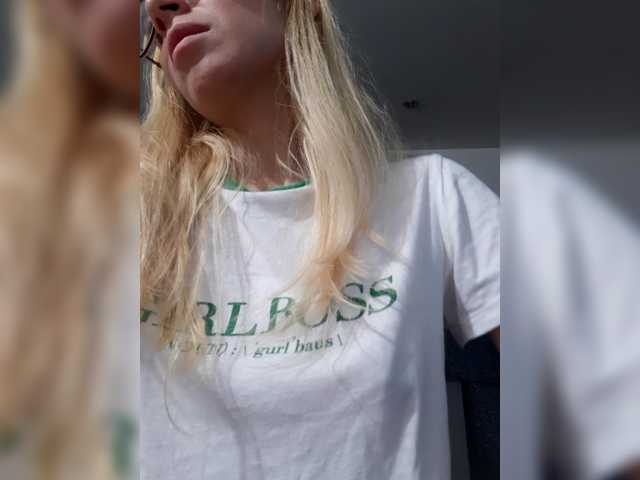 _LittleSammy live cam preview