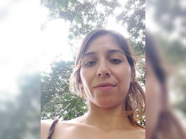 LittleSammy's BongaCams show and profile