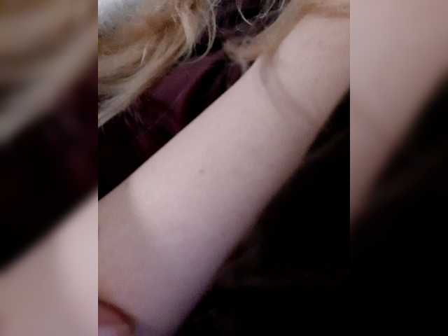 LittleSammy live cam on BongaCams