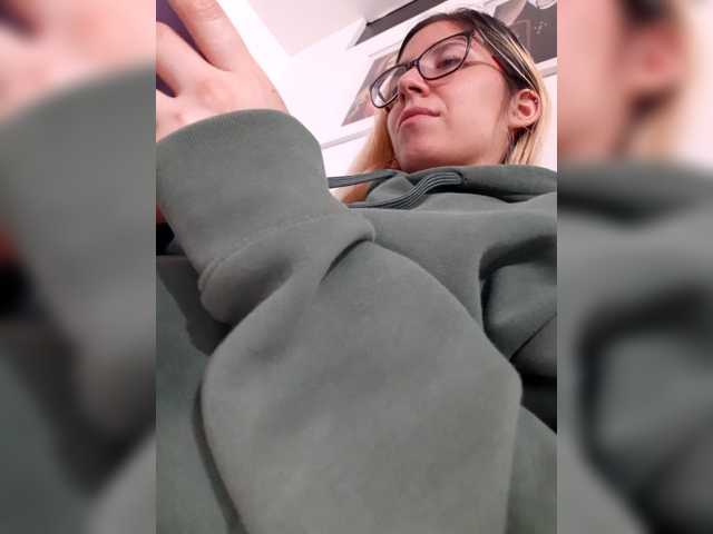 LittleSammy live cam on BongaCams