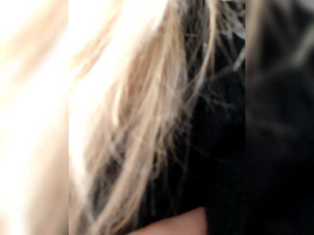 LittleSammy live cam on BongaCams