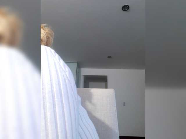 LittleSammy live cam on BongaCams