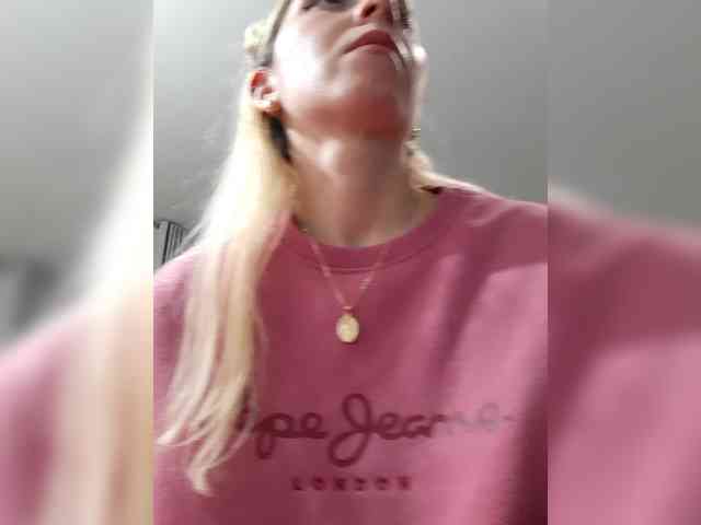_LittleSammy webcam