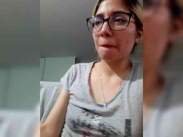 _LittleSammy webcam