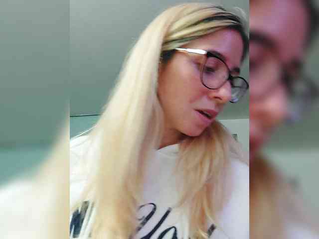_LittleSammy webcam