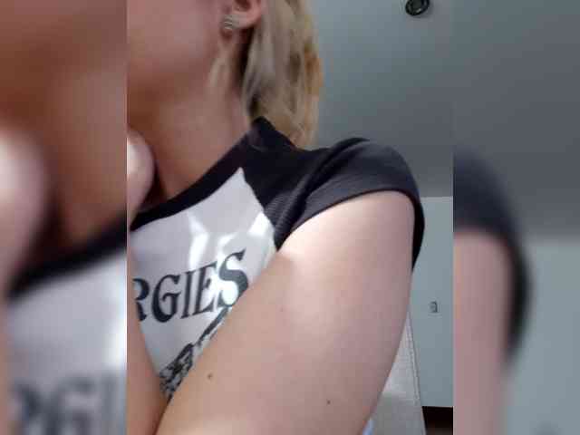 _LittleSammy webcam