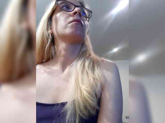 _LittleSammy webcam