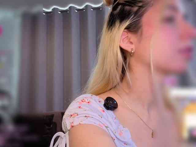 _LittleSammy webcam