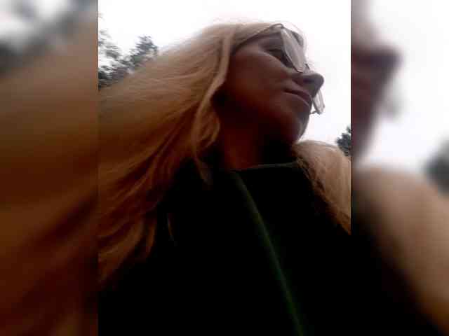 _LittleSammy webcam