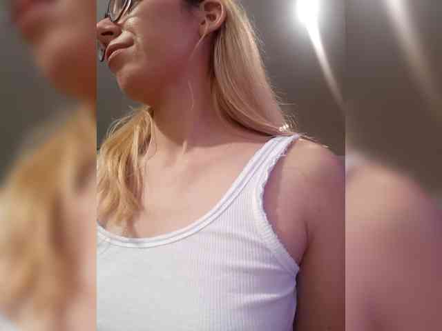 _LittleSammy webcam