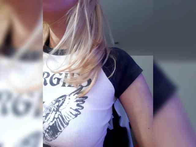 _LittleSammy webcam