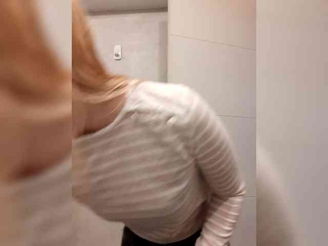 LittleSammy Live Webcam on BongaCams