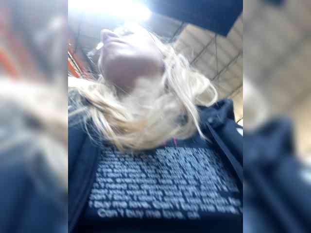 _LittleSammy webcam