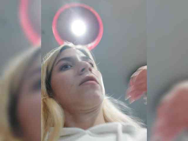 _LittleSammy webcam