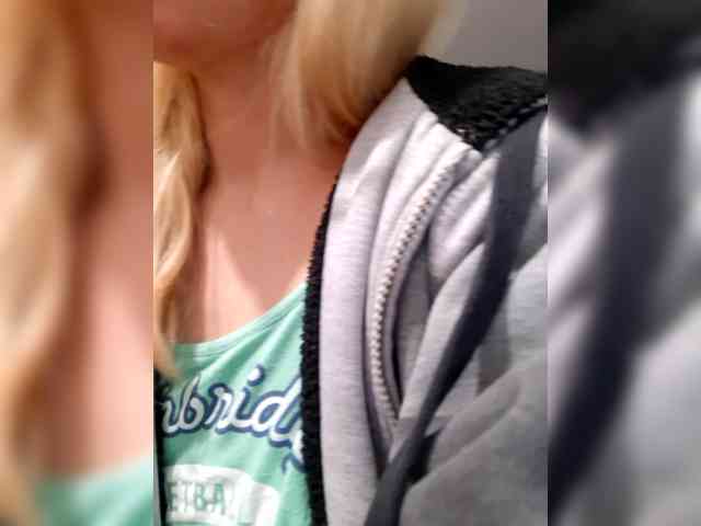_LittleSammy webcam