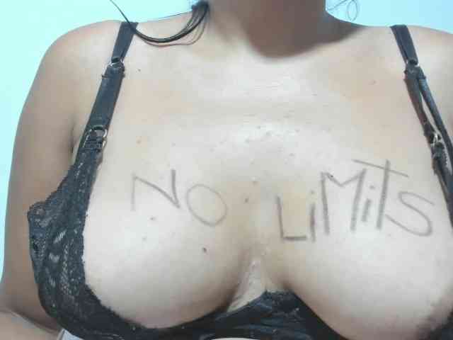 verenicehotxx webcam