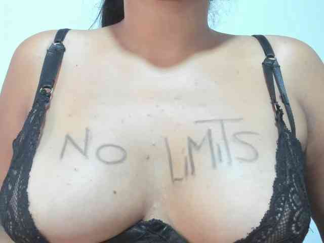 verenicehotxx webcam