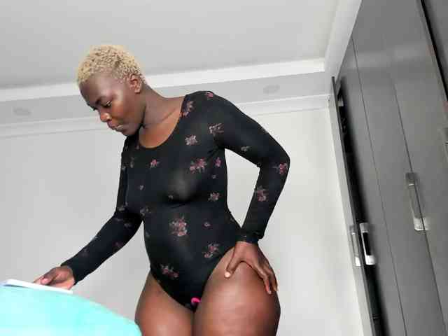 Barbie-The-Body webcam