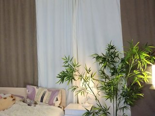 AnnyiBlue Porn Show