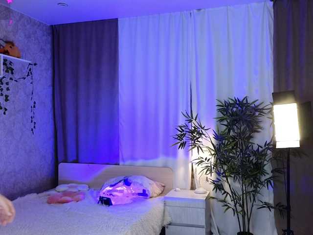 AnnyiBlue live cam on BongaCams