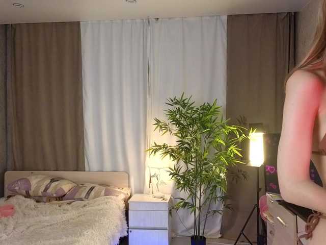 AnnyiBlue live cam on BongaCams