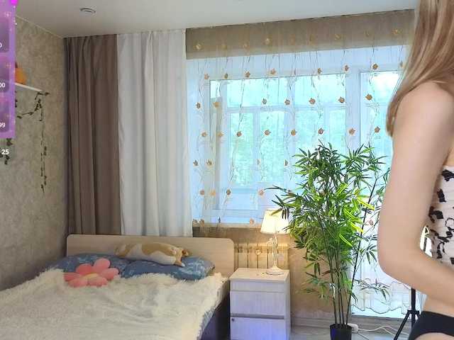 AnnyiBlue live cam on BongaCams