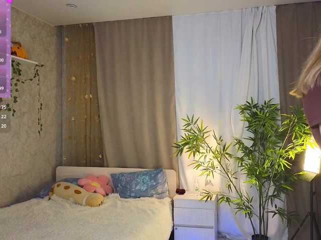 AnnyiBlue live cam on BongaCams