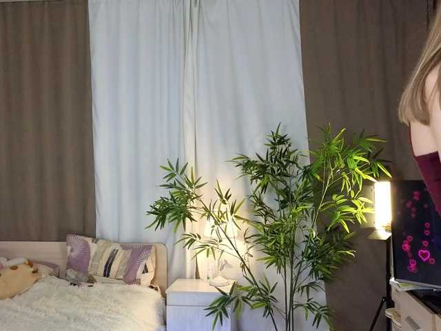 AnnyiBlue live cam on BongaCams
