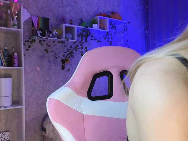 AnnyiBlue