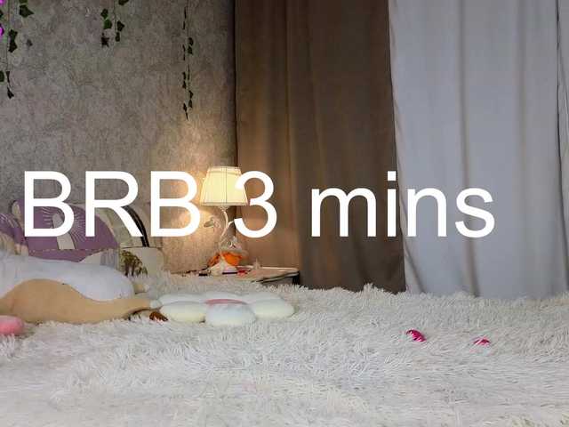 AnnyiBlue's BongaCams show and profile