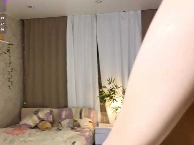 AnnyiBlue live cam on BongaCams