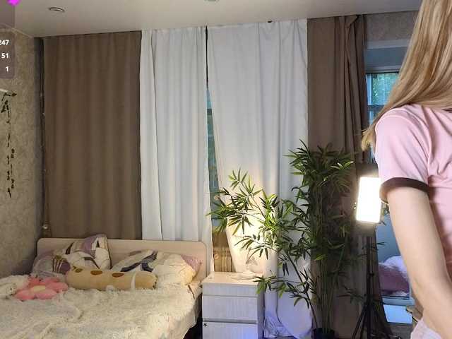 AnnyiBlue live cam on BongaCams