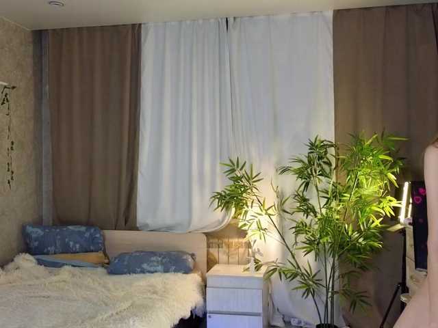 AnnyiBlue live cam on BongaCams